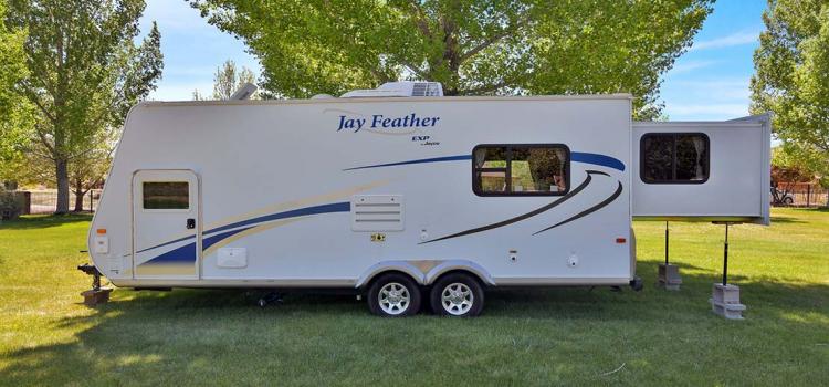 Jay Feather Sport 11